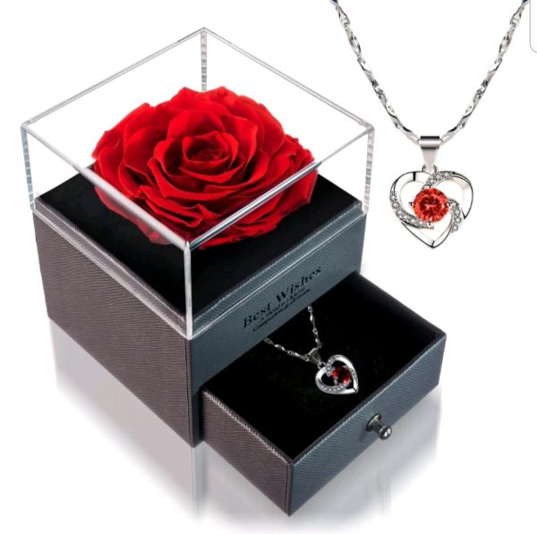 A ❤❤❤valentine and general seasons women  Necklace and real rose flower combo in a designer box