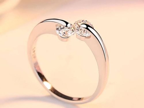 ⚠️ 0.3 silver plated ring to loved ones door step .adjustable size works for size 6 size 7 size 8 size9