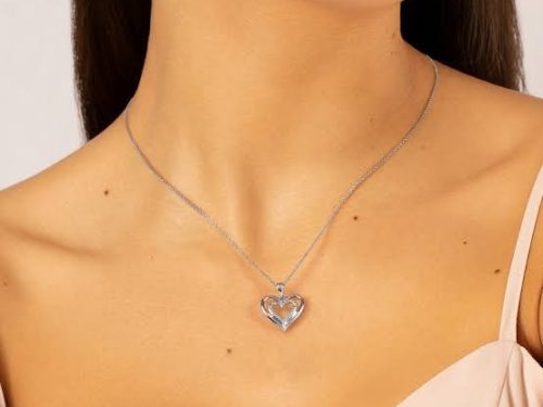⚠️ 0.00006 love heart necklace from a canada jewelry store to any canada address. Strictly for canada address only.